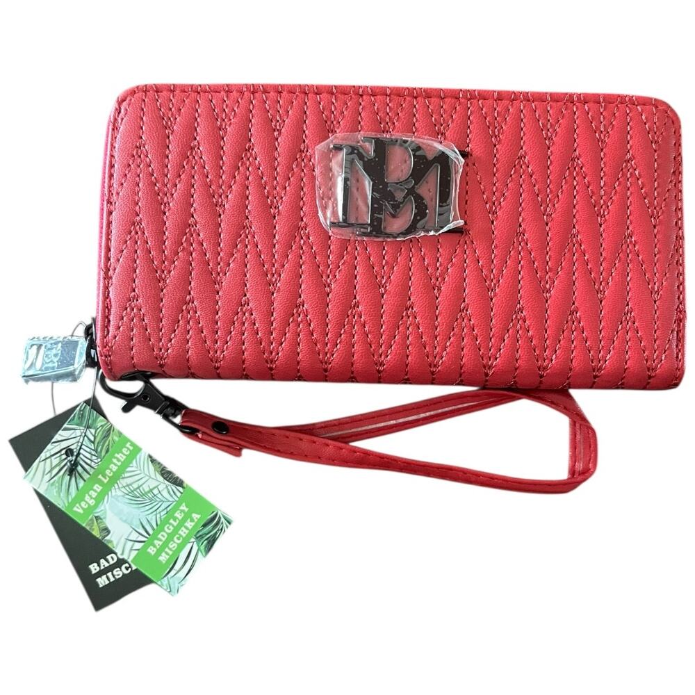 Badgley Mischka Vegan Leather Red purse wallet zig zag quilting phone pocket NWT